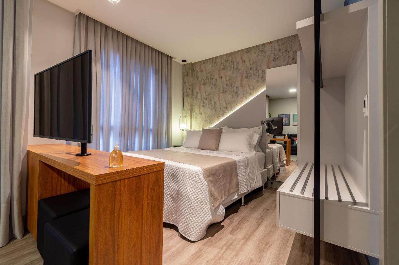 Aion Suites 103 - Compacto E Luxuoso Loft - Rooftop Com Piscina E Academia - A Poucos Passos Da Praia ボンビーニャス エクステリア 写真