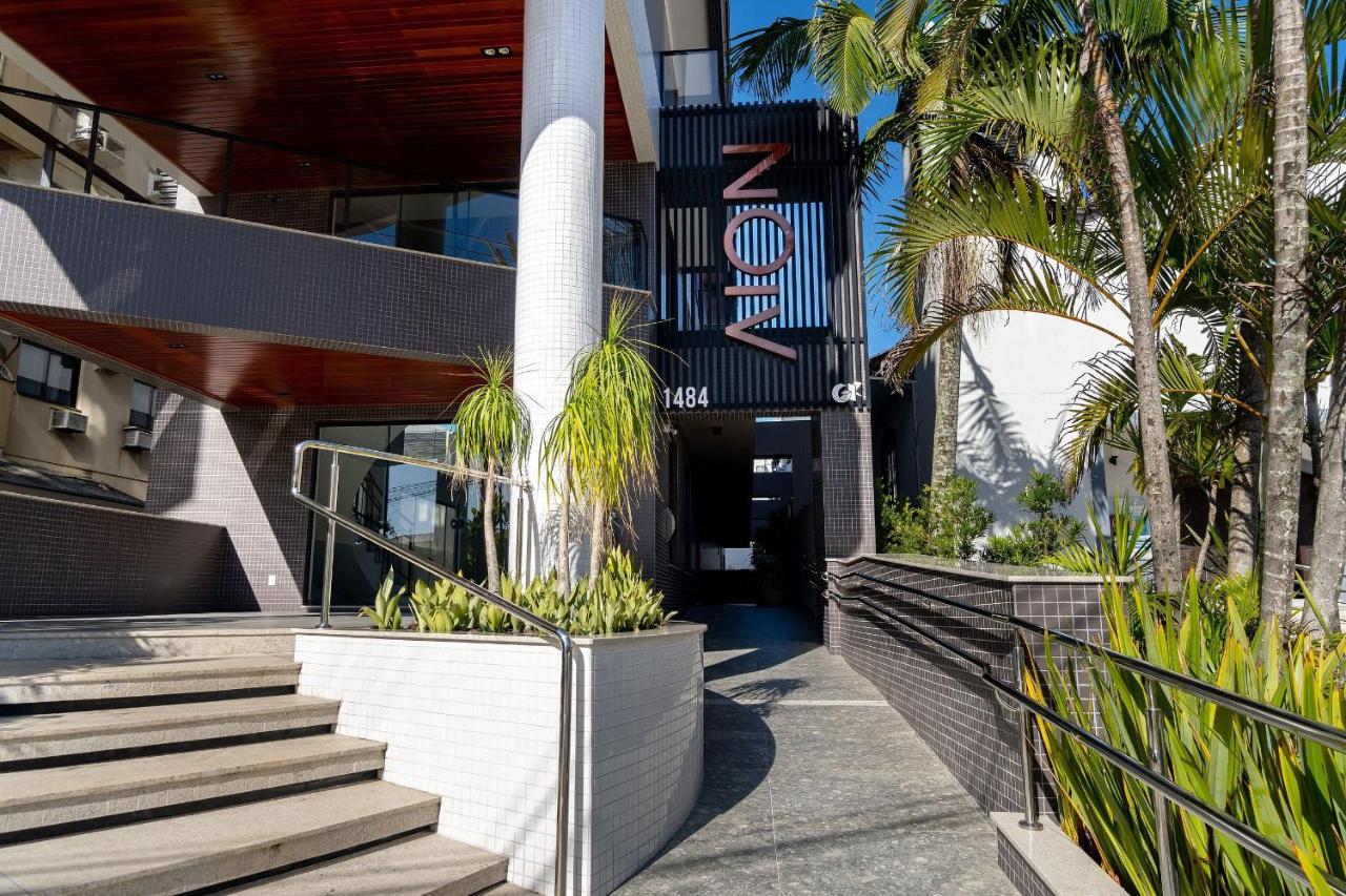 Aion Suites 103 - Compacto E Luxuoso Loft - Rooftop Com Piscina E Academia - A Poucos Passos Da Praia ボンビーニャス エクステリア 写真